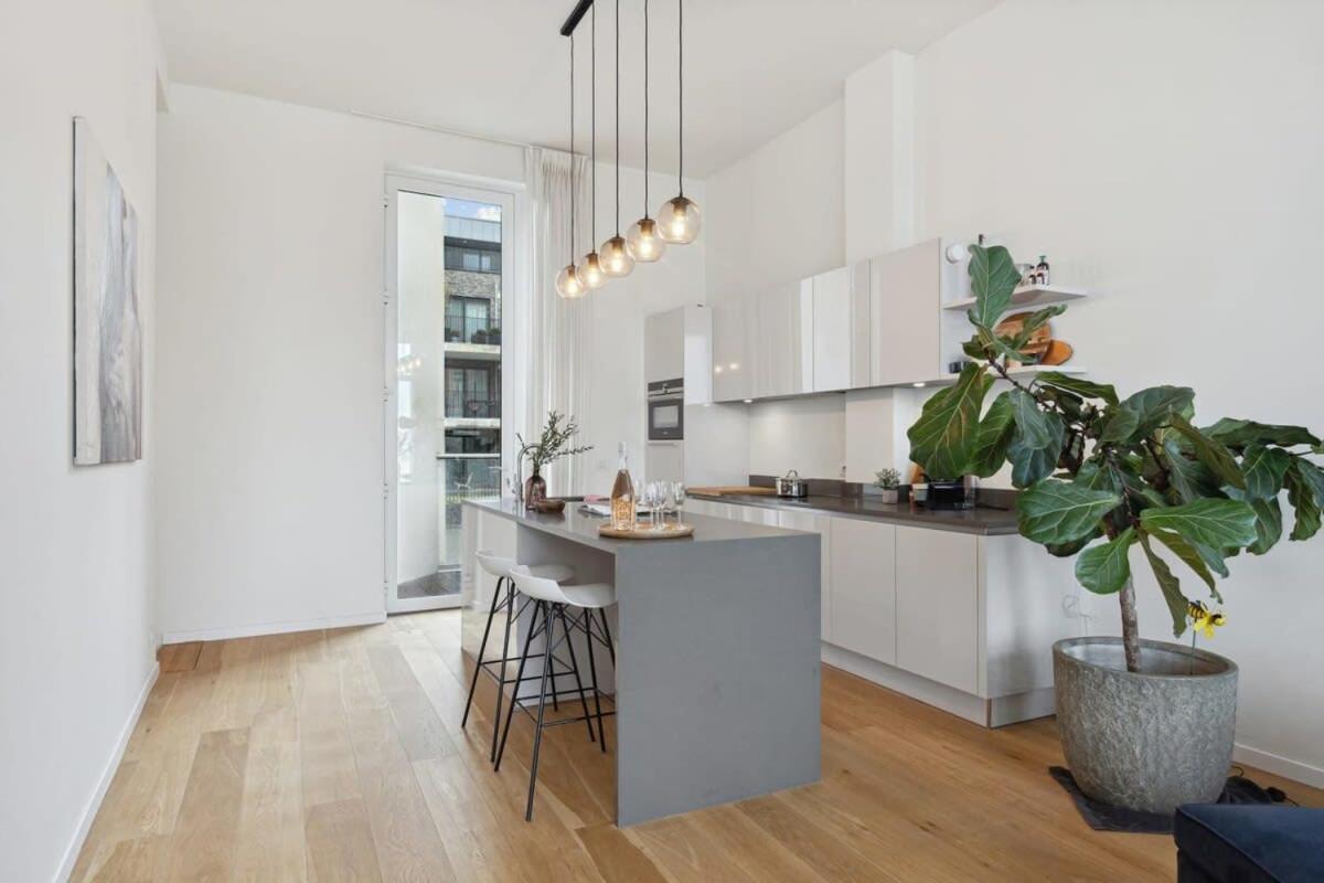 Bright Waterfront Apartment Antwerpen Ngoại thất bức ảnh